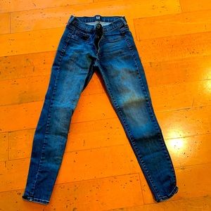 Gap jeggings